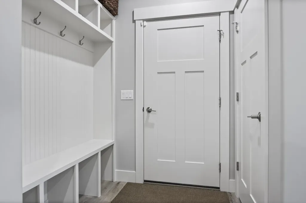 10708 Shrewbury Street Traverse City City MI 49684