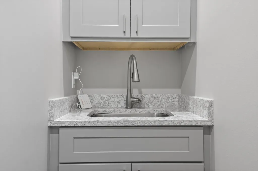 10708 Shrewbury Street Traverse City City MI 49684