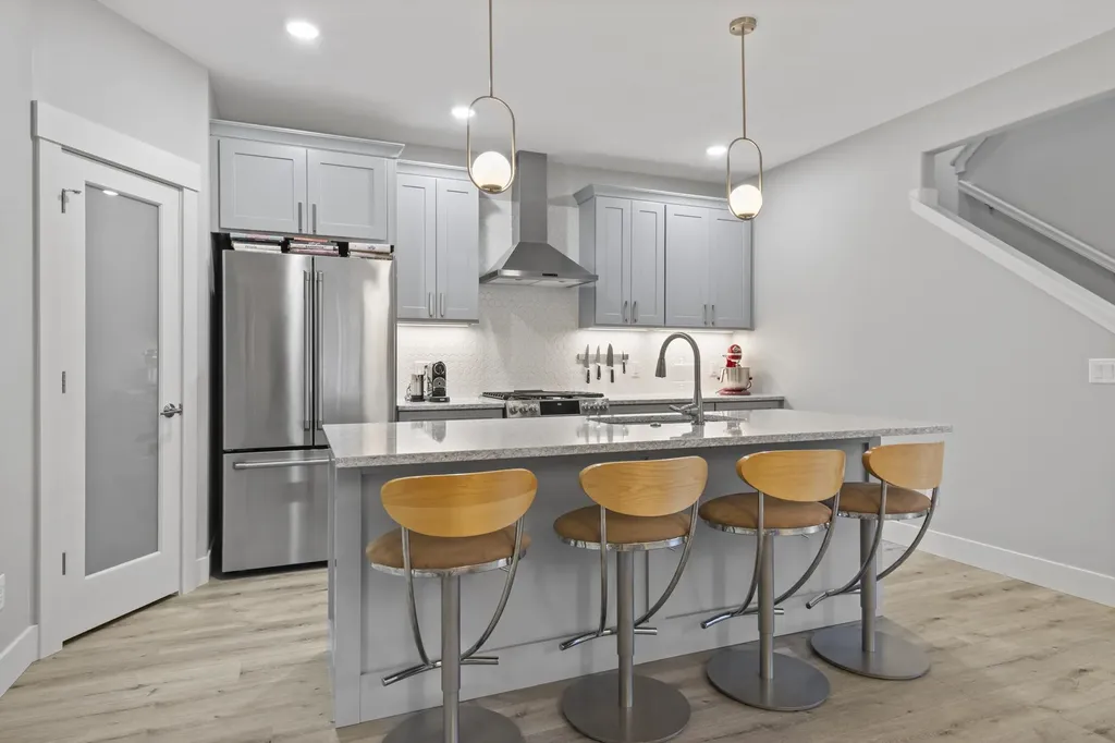 10708 Shrewbury Street Traverse City City MI 49684