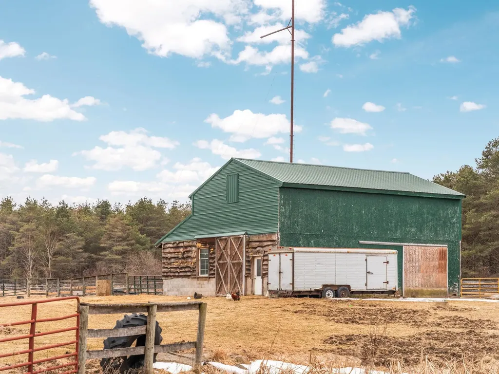 6757 19 Mile Road Highland Township MI 49665