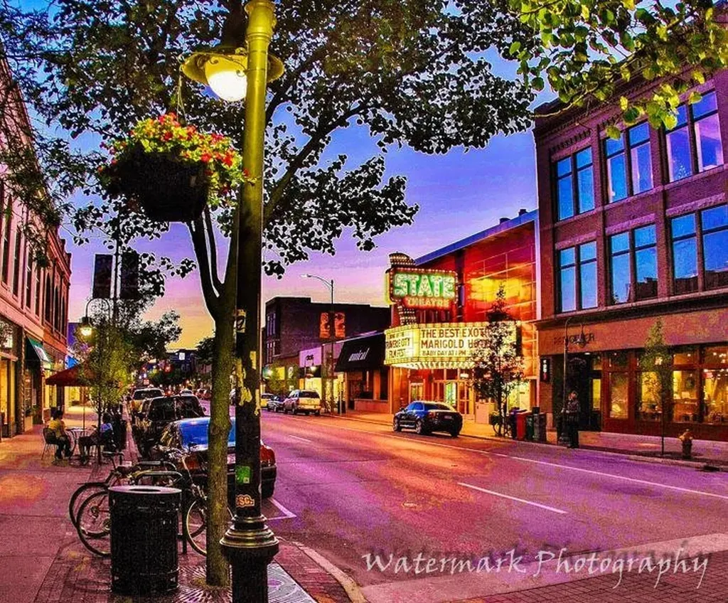 619 E Eighth Traverse City City MI 49686