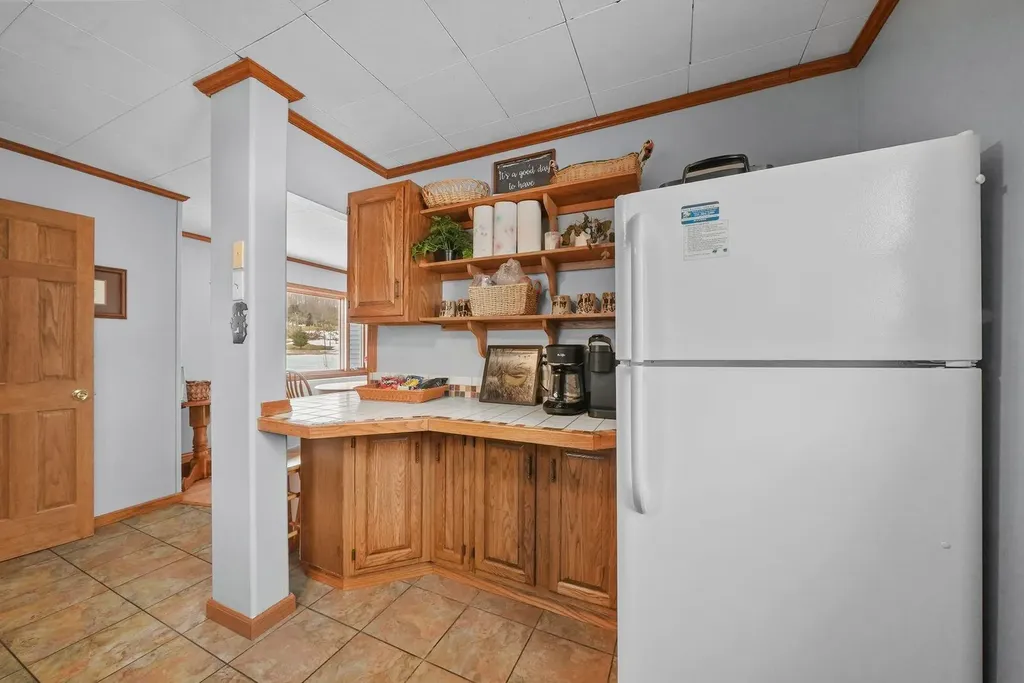 9351 E 50 Road Clam Lake Township MI 49601