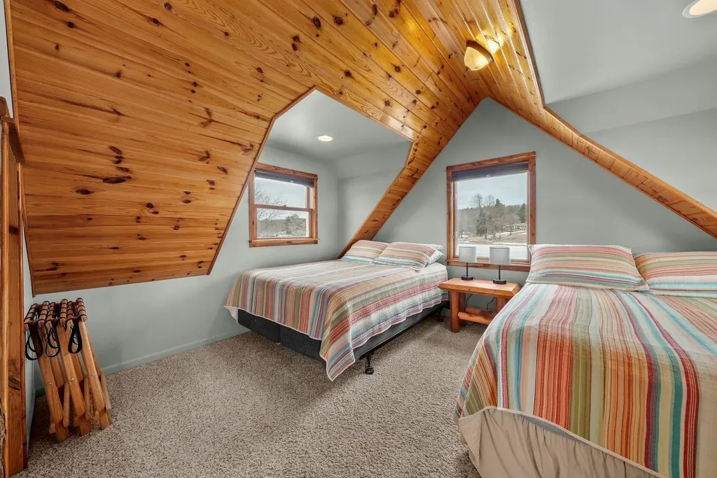 9351 E 50 Road Clam Lake Township MI 49601