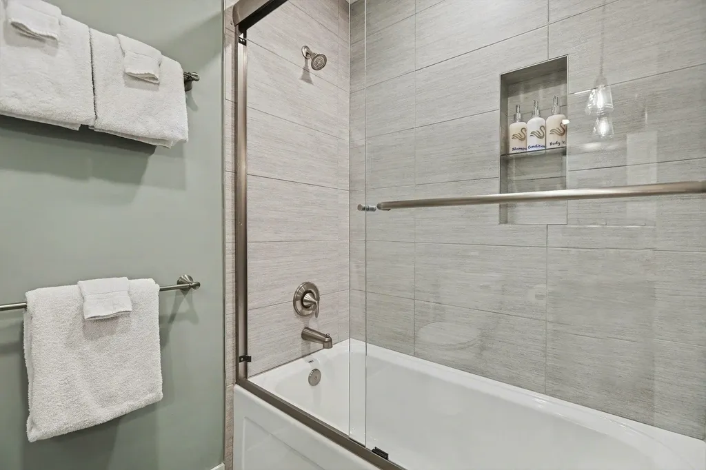 113 Park Street Traverse City City MI 49684