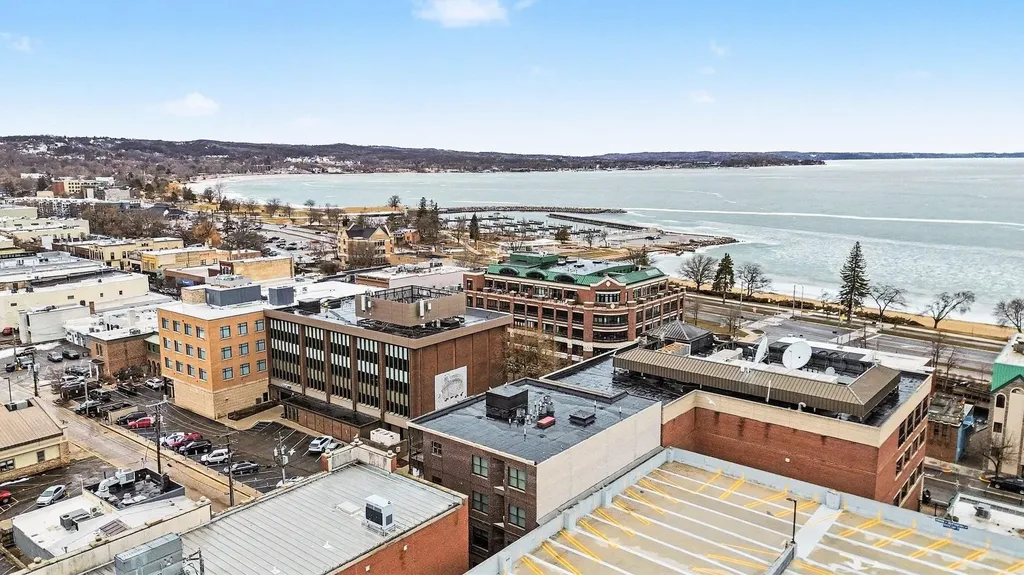 113 Park Street Traverse City City MI 49684