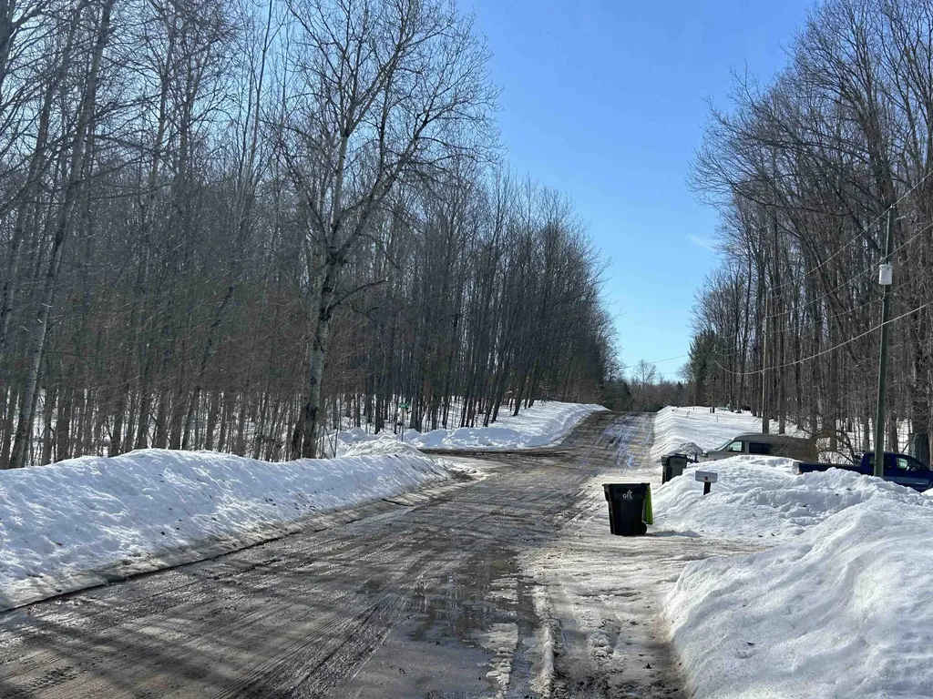 4640 E Circle Drive NE Coldsprings Township MI 49646
