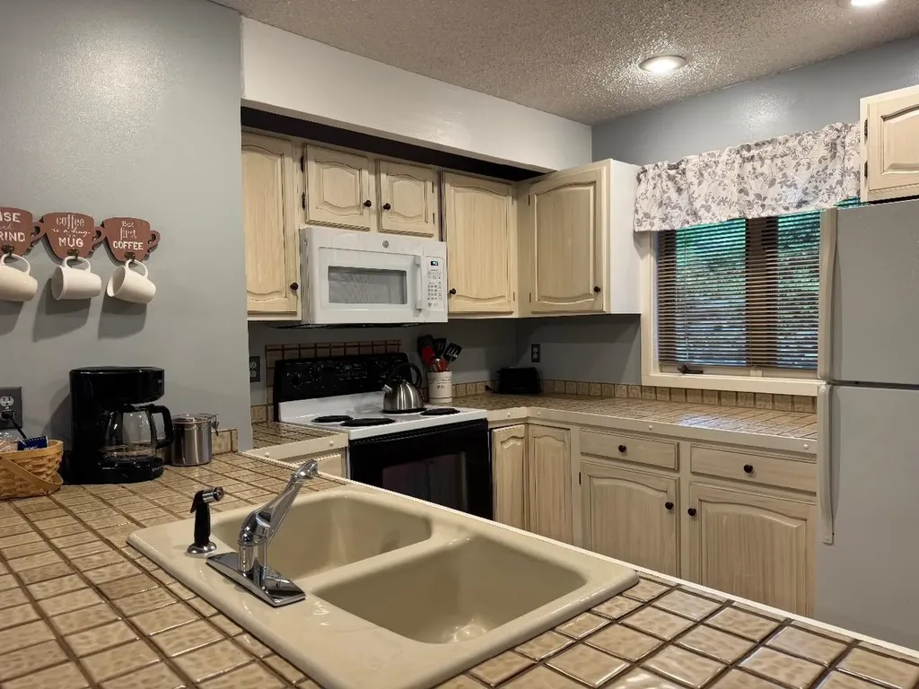 4673 Crossover Drive Kearney Township MI 49615
