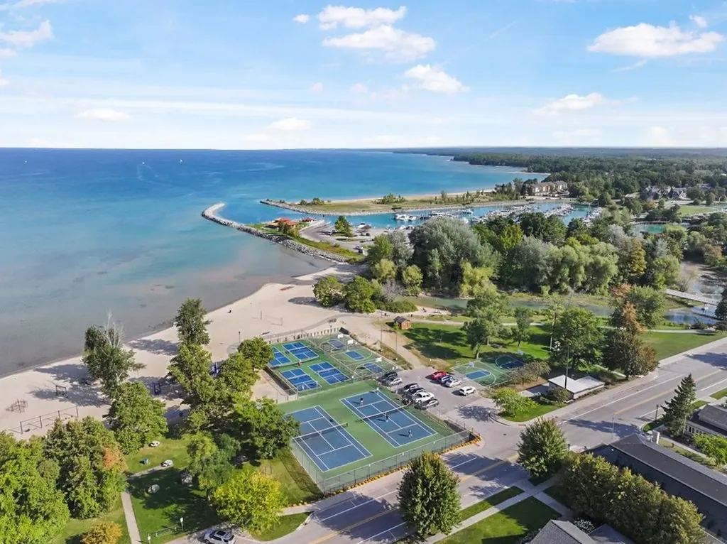 142 Charles Street Elk Rapids Township MI 49629
