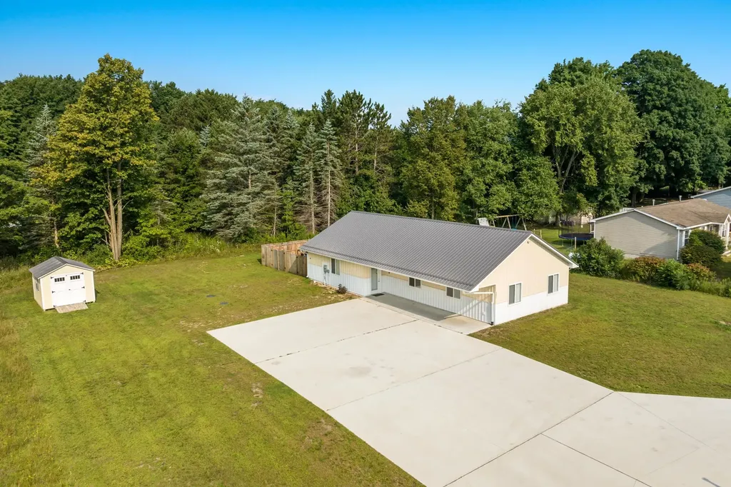 107 Purdy Drive Wexford Township MI 49620