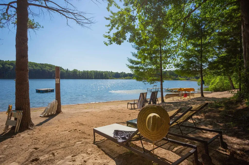 7103 Lake View Ridge Almira Township MI 49650