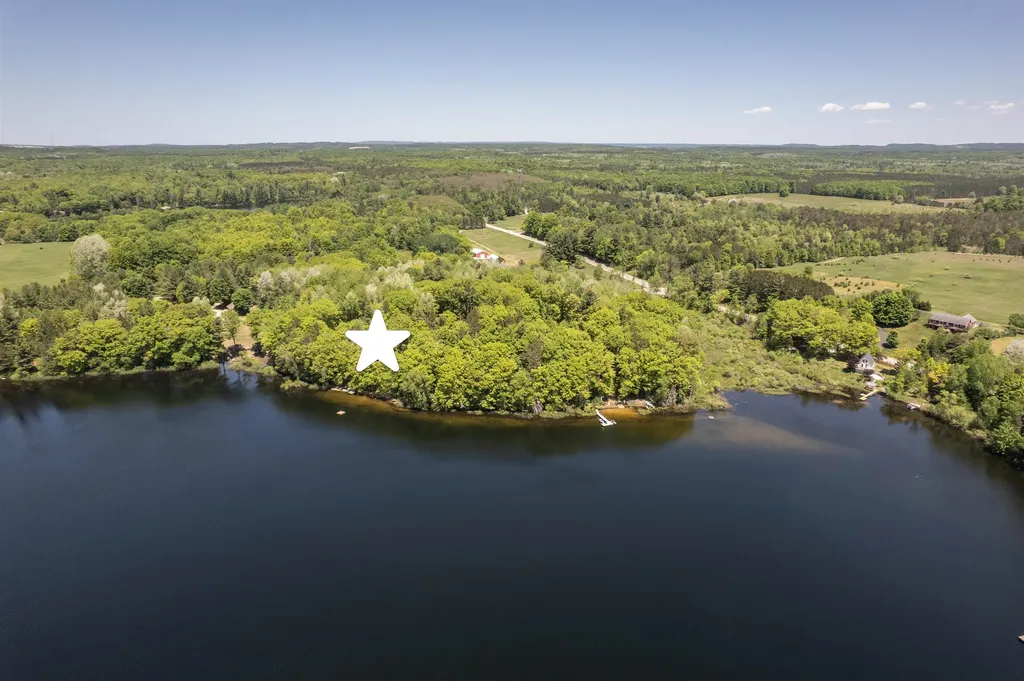 7103 Lake View Ridge Almira Township MI 49650
