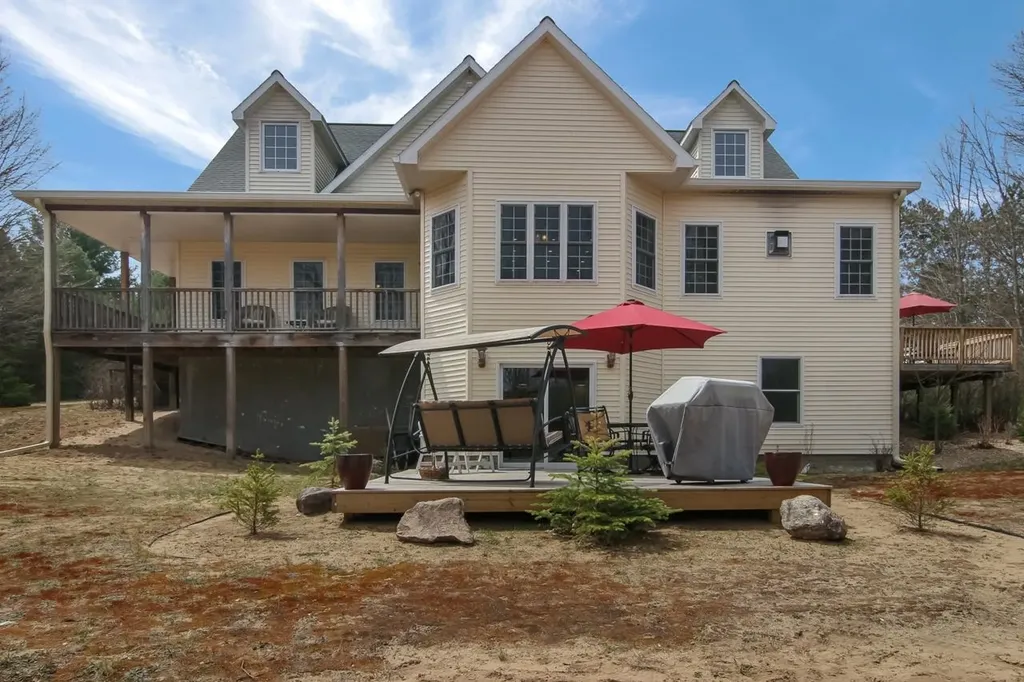 3855 Pulver Woods Drive Whitewater Township MI 49690