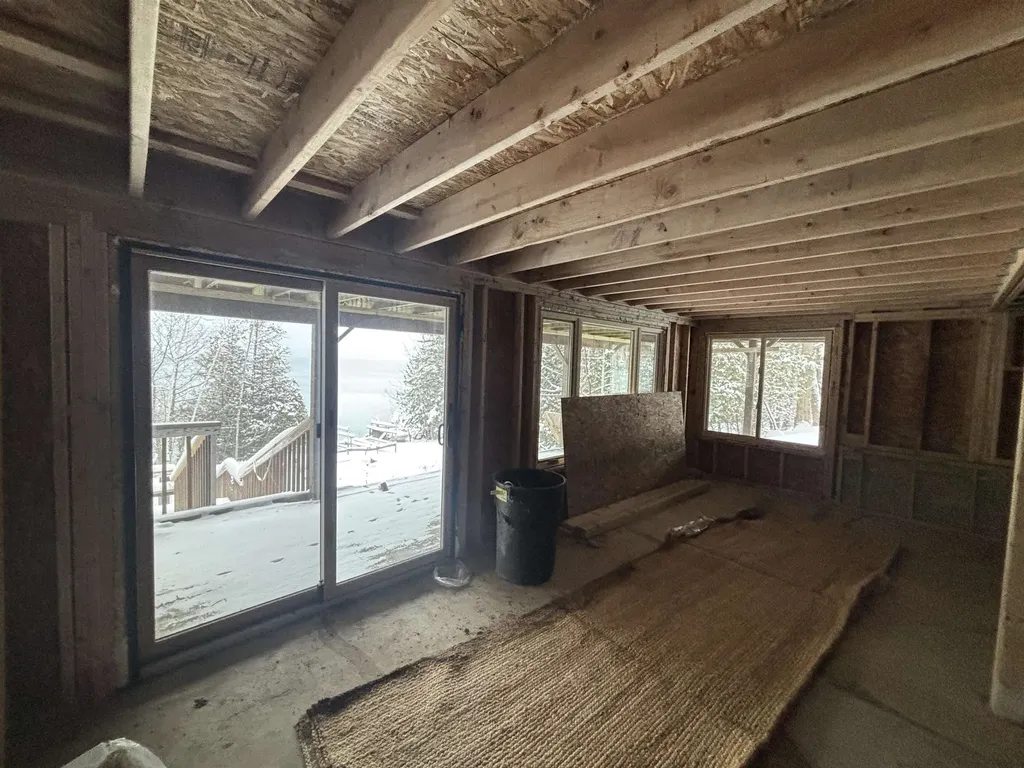 7681 NW Torch Lake Drive Milton Township MI 49648