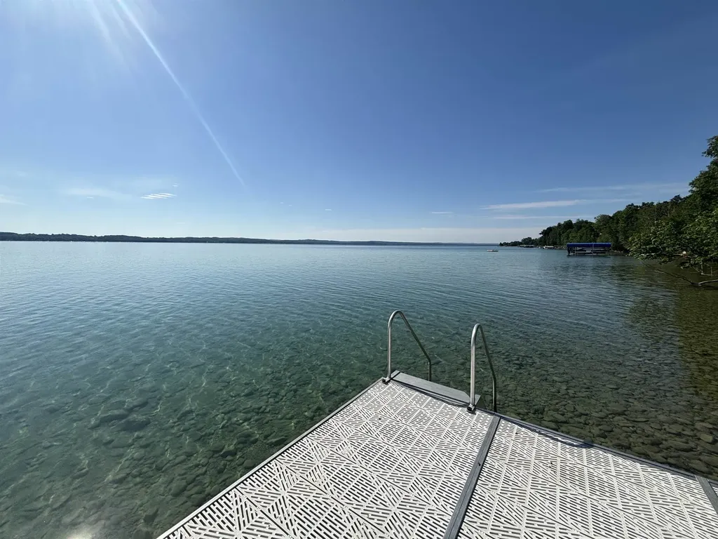 7681 NW Torch Lake Drive Milton Township MI 49648