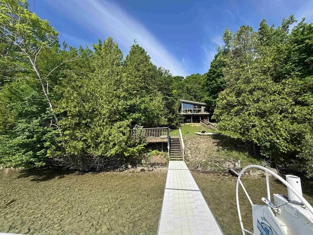 7681 NW Torch Lake Drive Milton Township MI 49648