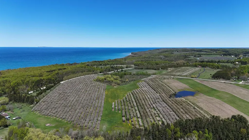 N Manitou Trail Leelanau Township MI 49670