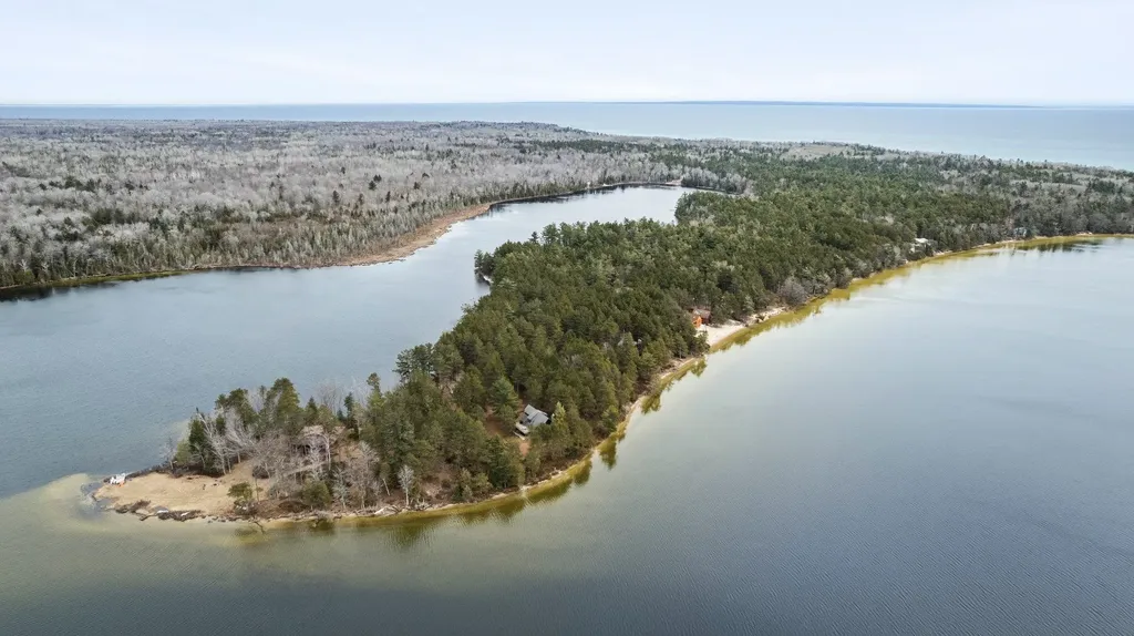 Tbd Whitetail Trail Peaine Township MI 49782
