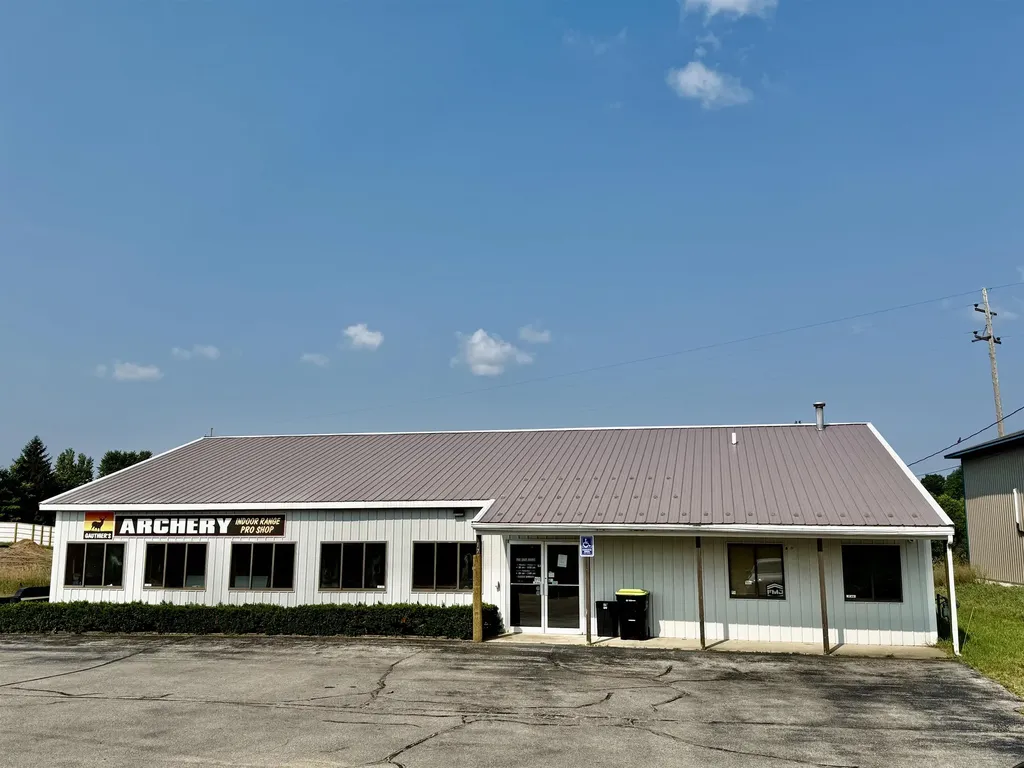 1788 M-37 Blair Township MI 49685