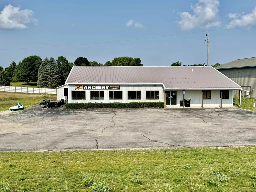 1788 M-37 Blair Township MI 49685