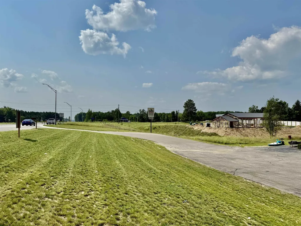 1788 M-37 Blair Township MI 49685