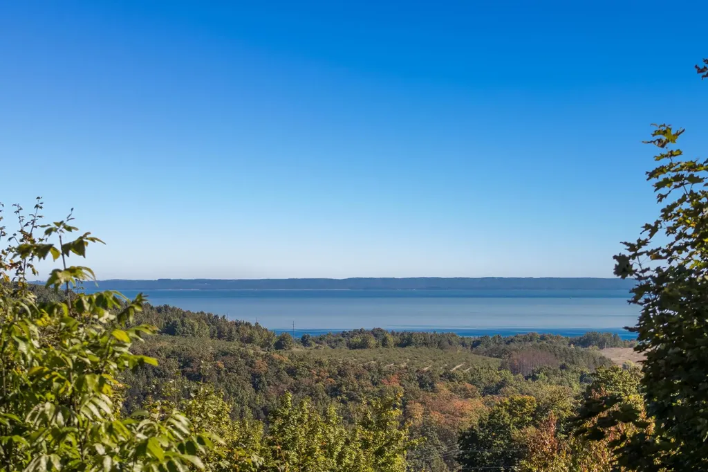 9224 E Duck Lake Road Suttons Bay Township MI 49682