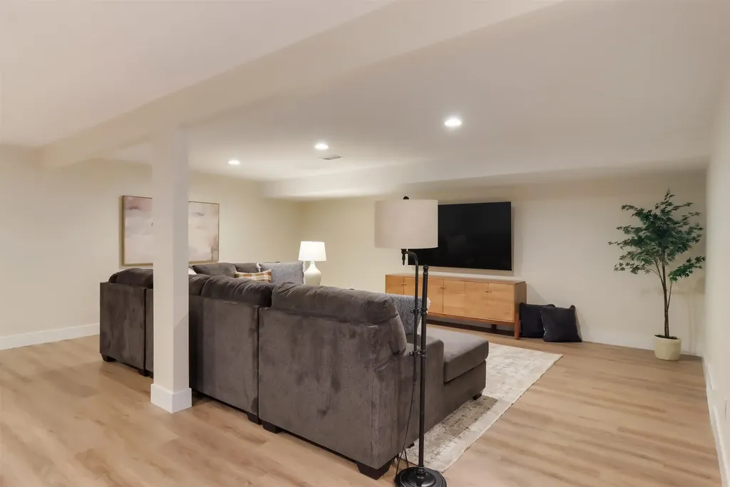 1733 Linden Avenue Garfield Charter Township MI 49686