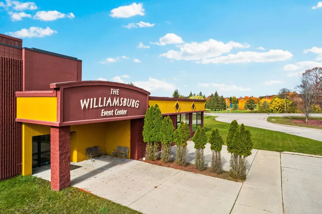 4160 E M-72 E Acme Township MI 49690