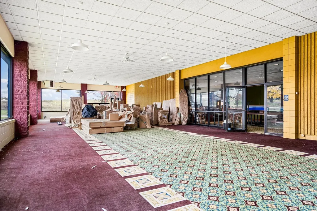 4160 E M-72 E Acme Township MI 49690
