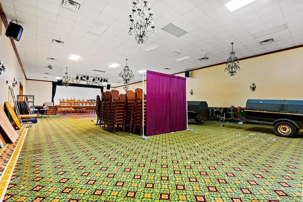 4160 E M-72 E Acme Township MI 49690