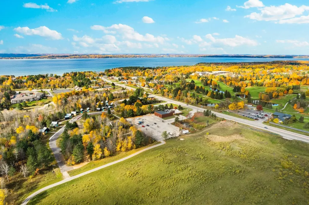 4160 E M-72 E Acme Township MI 49690