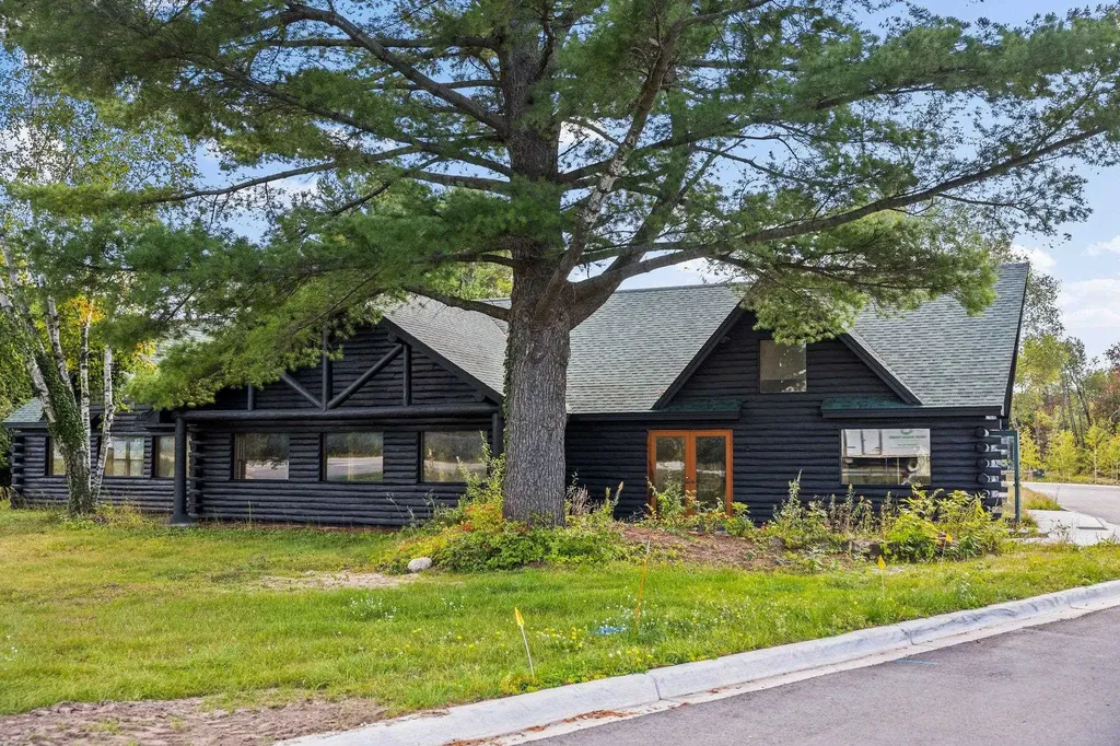 5961 E Oslo Street Acme Township MI 49690