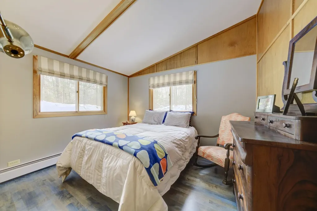 3312 Old State Road Lake Township MI 49635