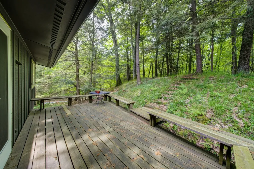 3312 Old State Road Lake Township MI 49635
