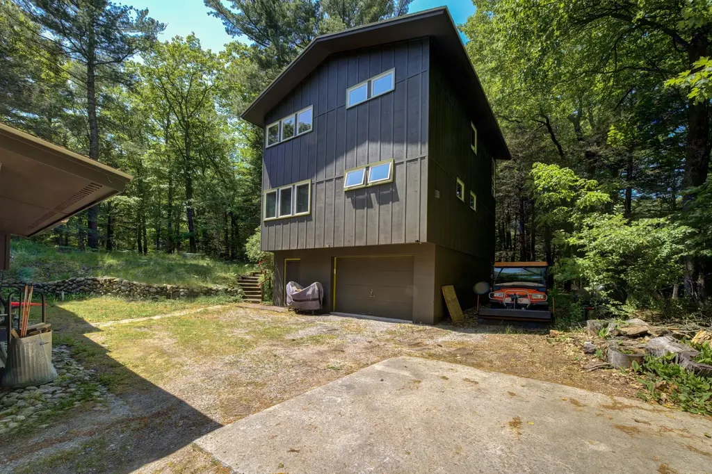 3312 Old State Road Lake Township MI 49635