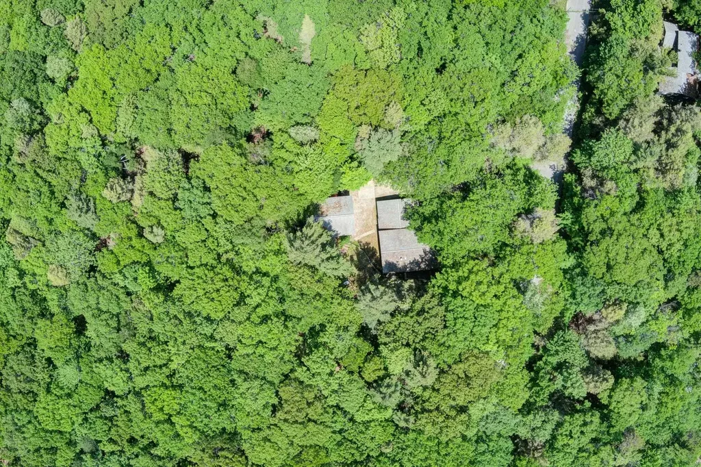 3312 Old State Road Lake Township MI 49635