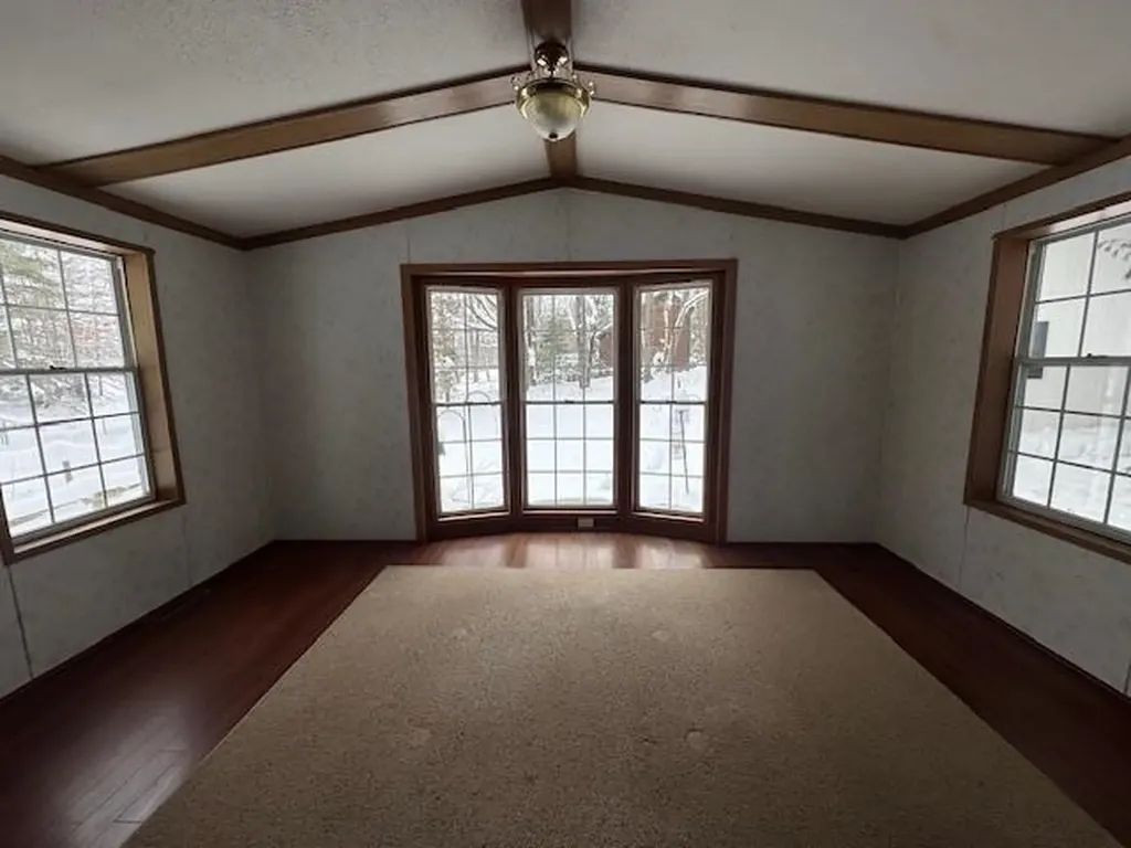 488 Autumn Selma Township MI 49601