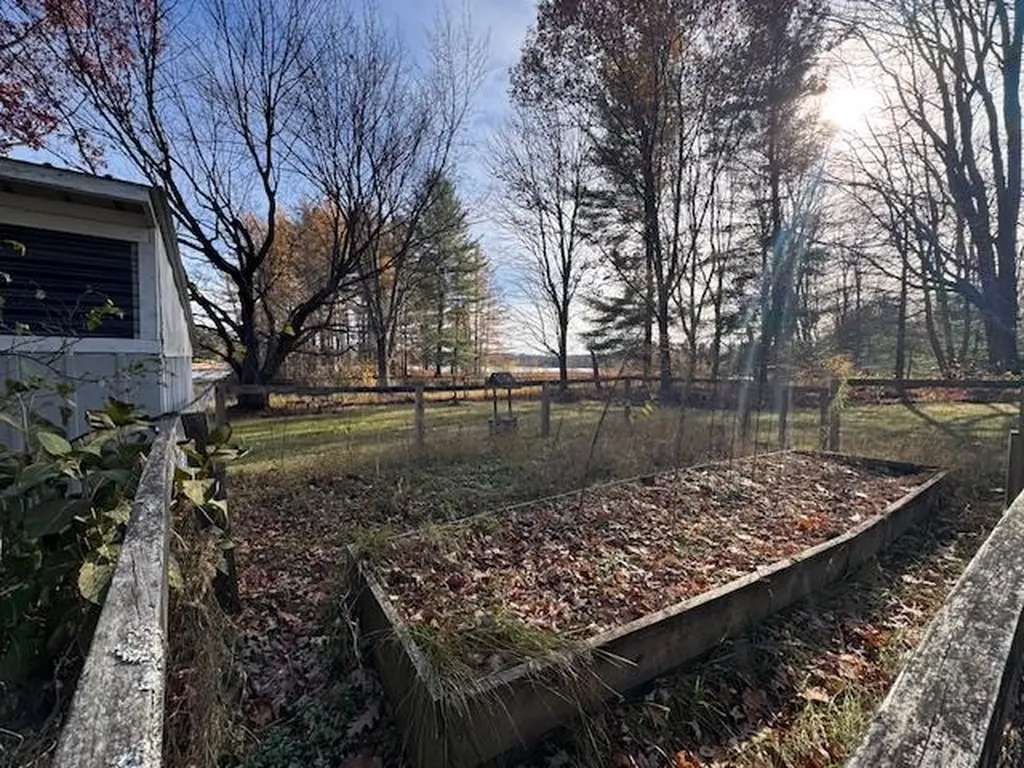 488 Autumn Selma Township MI 49601