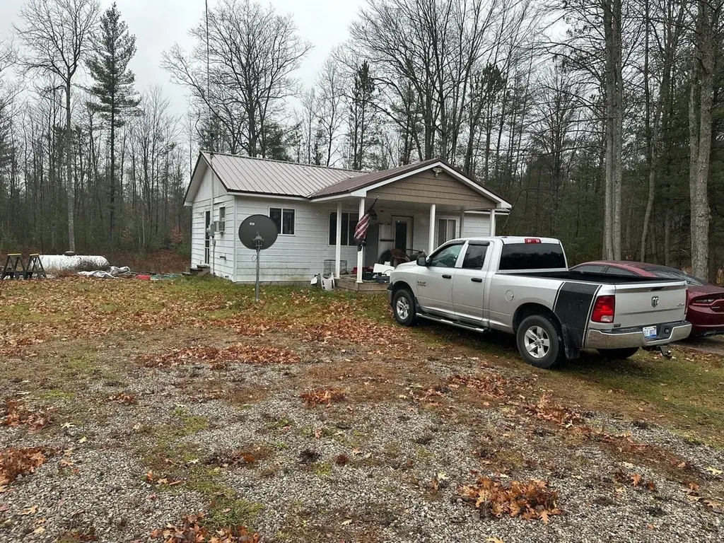 220 E Sanborn Road West Branch Township MI 49651