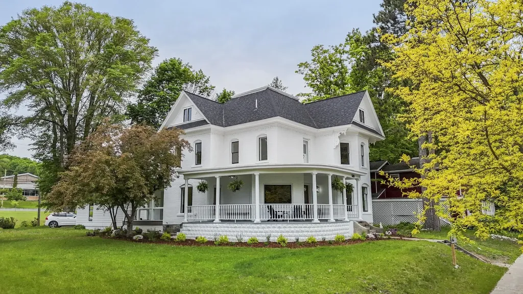 503 N Bridge Street Forest Home Township MI 49615