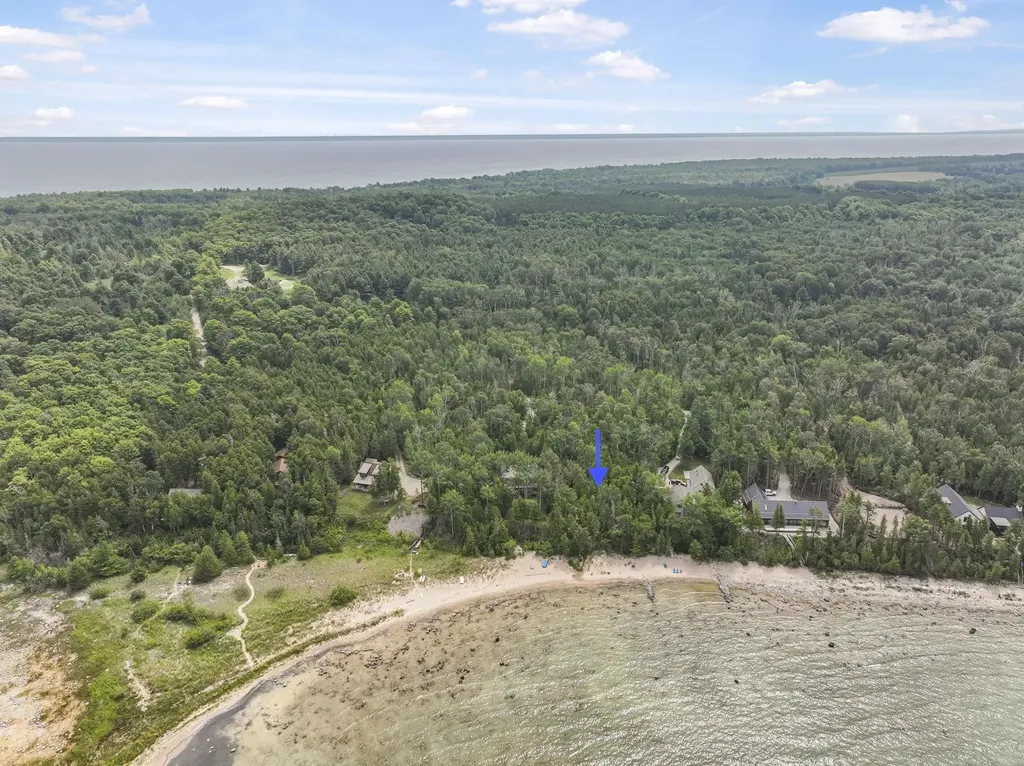 14935 N Cathead Bay Drive Leelanau Township MI 49670