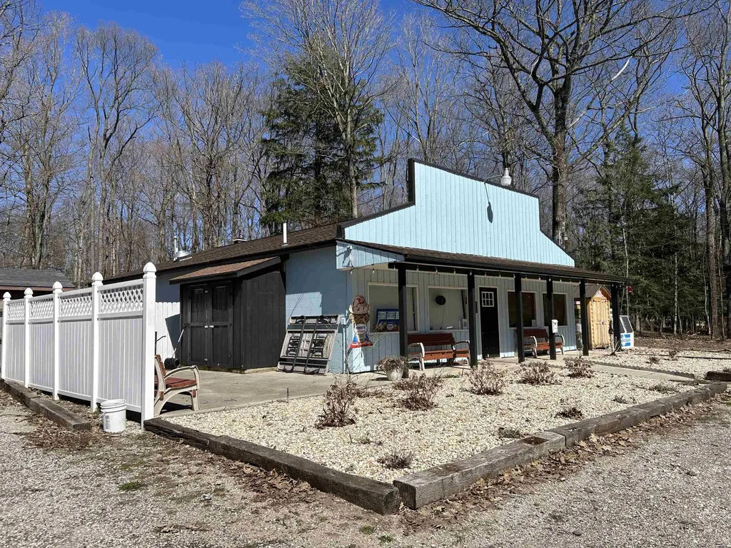 8294 Deadstream Road Lake Township MI 49640