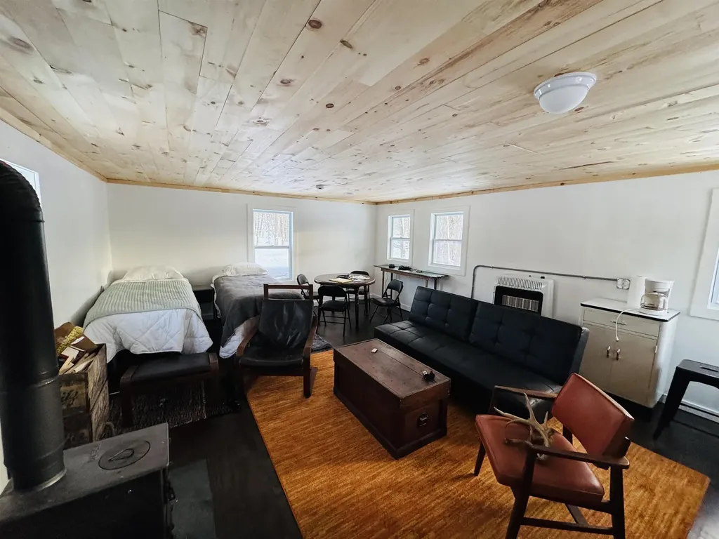 942 N 47 1/2 Road Cedar Creek Township MI 49663