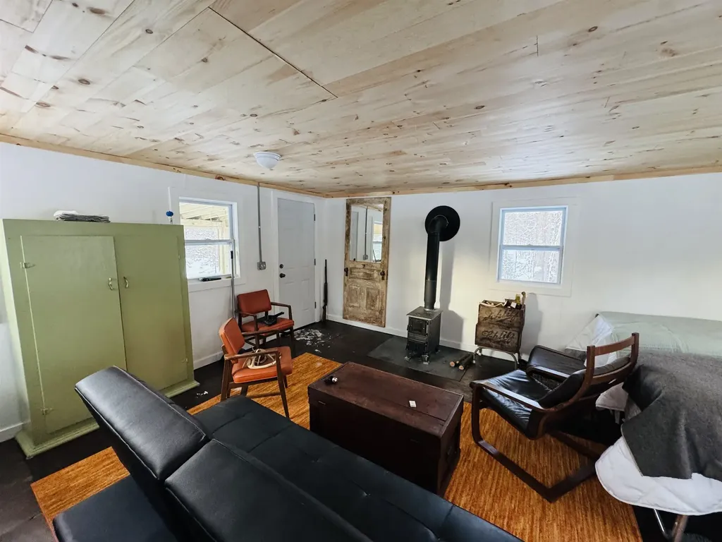 942 N 47 1/2 Road Cedar Creek Township MI 49663