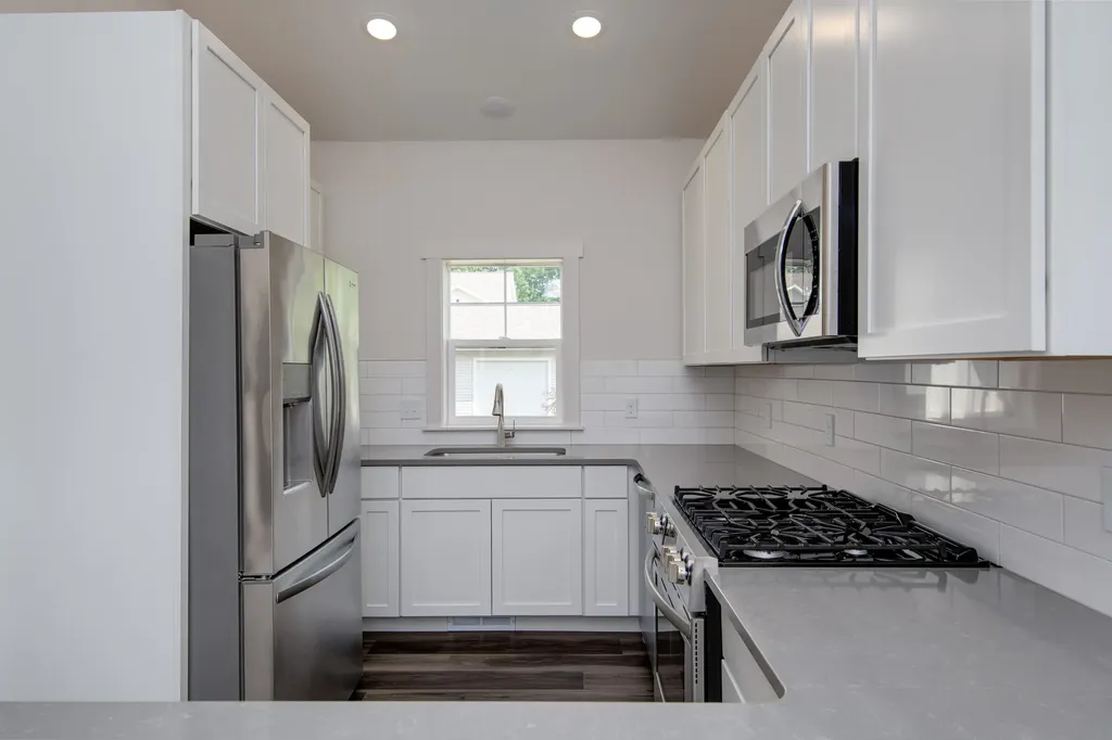 1548 Simsbury Street Garfield Charter Township MI 49686