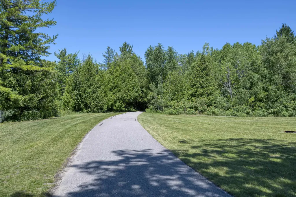 1548 Simsbury Street Garfield Charter Township MI 49686