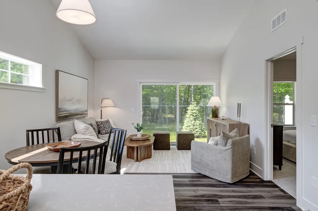1548 Simsbury Street Garfield Charter Township MI 49686