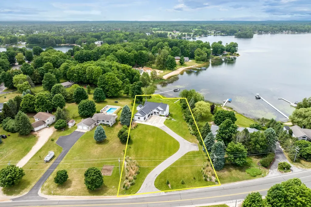 504 S East Silver Lake Road Blair Township MI 49685
