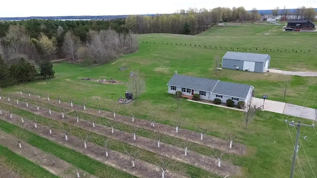 8392 Monarch Lane Whitewater Township MI 49690