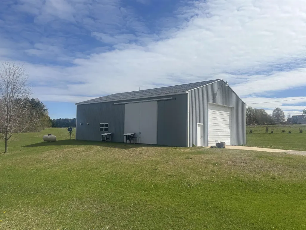 8392 Monarch Lane Whitewater Township MI 49690
