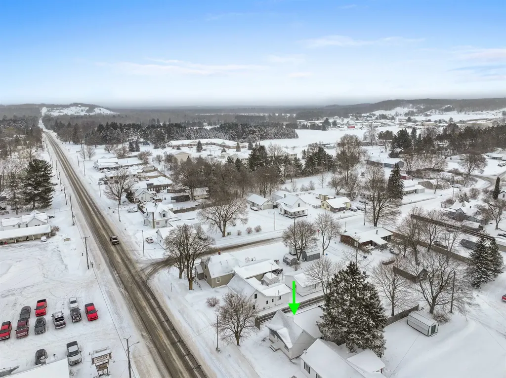 408 N Michigan Avenue Manton City MI 49663